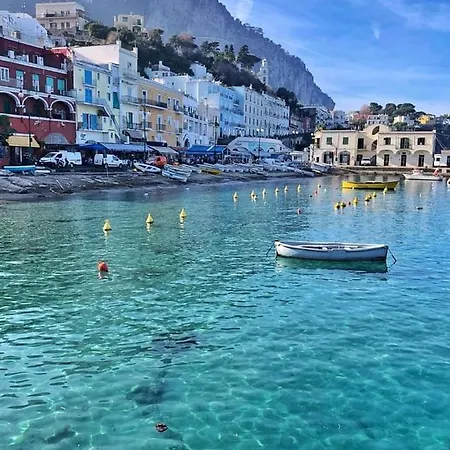 Marina Grande In *